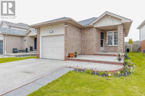 125 Hawkins Drive, Cambridge, ON - Outdoor
