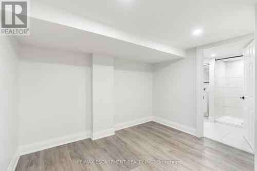 536 Cannon Street E, Hamilton, ON - Indoor Photo Showing Other Room