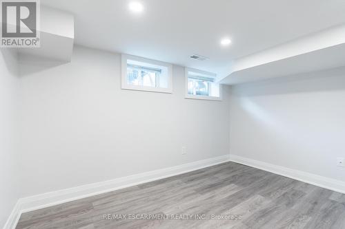 536 Cannon Street E, Hamilton, ON - Indoor Photo Showing Other Room