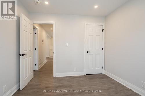 536 Cannon Street E, Hamilton, ON - Indoor Photo Showing Other Room