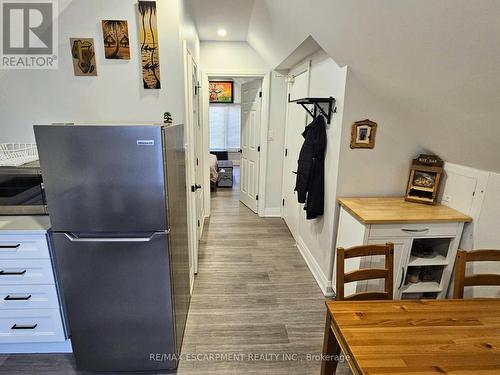 536 Cannon Street E, Hamilton, ON - Indoor Photo Showing Other Room