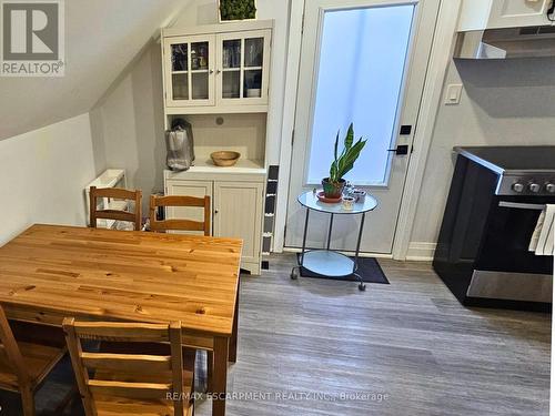 536 Cannon Street E, Hamilton, ON - Indoor