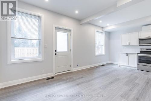 536 Cannon Street E, Hamilton, ON - Indoor