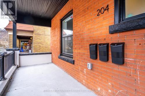 204 Balsam Avenue, Hamilton, ON - Outdoor With Exterior