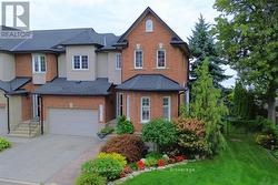5 - 97 SUNVALE PLACE Hamilton, ON L8E 4Z7