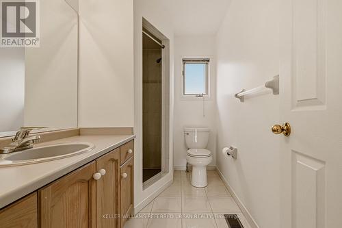 90 Lynette Drive, Hamilton, ON - Indoor Photo Showing Bathroom