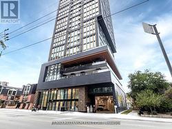 705 - 319 JARVIS STREET  Toronto, ON M5B 2C2