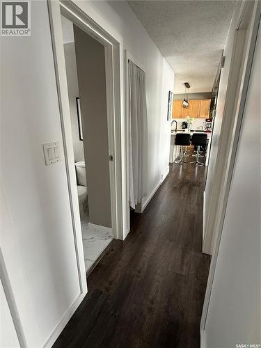 113 7Th Avenue Se, Weyburn, SK - Indoor Photo Showing Other Room