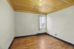 Bedroom - 