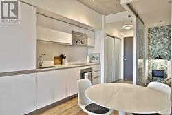 830 - 20 MINOWAN MIIKAN LANE  Toronto, ON M6J 0E5