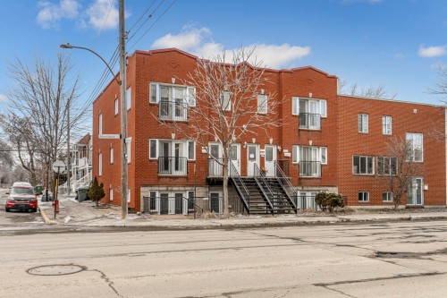 Façade - 9535 Rue Notre-Dame E., Montréal (Mercier/Hochelaga-Maisonneuve), QC - Outdoor