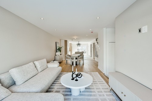 Salon - 50 Rue Des Étangs, Lanoraie, QC - Indoor Photo Showing Living Room