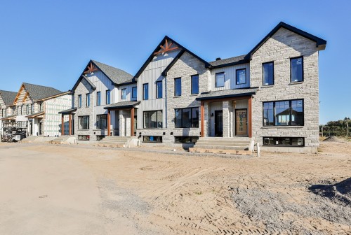42 Rue des Étangs  Lanoraie, QC J0K 3E0