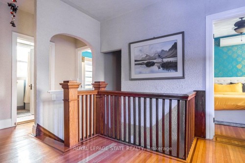 36 Eastbourne Avenue, Hamilton, ON - Indoor