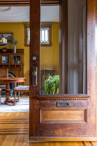 36 Eastbourne Avenue, Hamilton, ON - Indoor Photo Showing Other Room