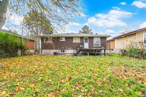 406 Tamarack Drive, Waterloo, ON - Outdoor