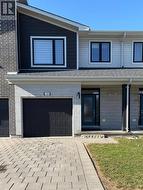 126 - 177 EDGEVALLEY ROAD  London East (East D), ON N5V 0C5