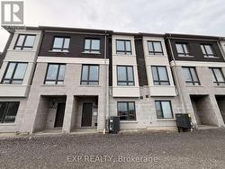 1424 19TH AVENUE  Richmond Hill, ON L4E 1P3