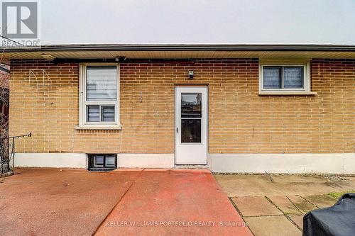 Lower Level - 962 Willowdale Avenue, Oshawa, ON - Outdoor With Exterior