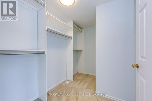 4020 Melfort Crescent, Mississauga, ON - Indoor