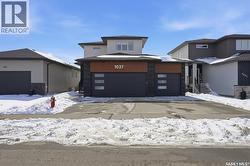 1037 Maplewood DRIVE  Moose Jaw, SK S6J 0E4