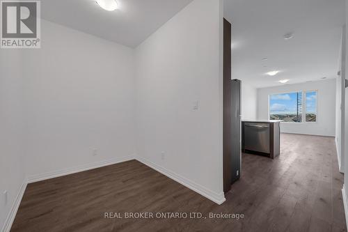 Den - perfect for working from home - 412 - 3265 Carding Mill Trail, Oakville, ON - Indoor Photo Showing Other Room