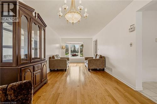 90 Lynnette Drive, Hamilton, ON - Indoor Photo Showing Other Room