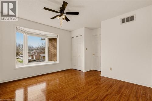 90 Lynnette Drive, Hamilton, ON - Indoor Photo Showing Other Room
