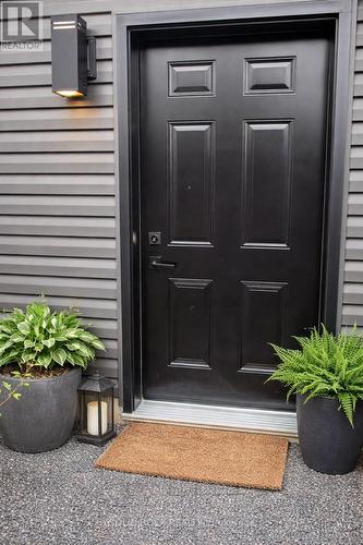15 STE JEANNE D'ARC STREET , Russell, Ontario K0A 1M0 3
