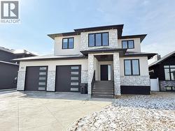 150 Delaet DRIVE  Weyburn, SK S4H 3B9