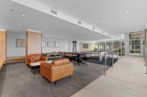 Salle communautaire - 2110-60 Rue De L'Éclipse, Brossard, QC - Indoor Photo Showing Other Room