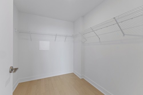 Penderie (Walk-in) - 2110-60 Rue De L'Éclipse, Brossard, QC - Indoor With Storage