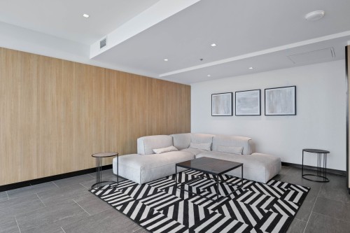 Salle communautaire - 2110-60 Rue De L'Éclipse, Brossard, QC - Indoor