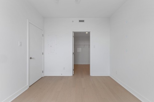 Chambre à coucher - 2110-60 Rue De L'Éclipse, Brossard, QC - Indoor Photo Showing Other Room