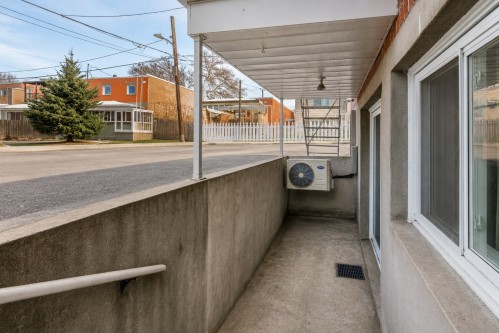 Balcon - 3-2285 Rue Desmarteau, Montréal (Mercier/Hochelaga-Maisonneuve), QC - Outdoor With Exterior