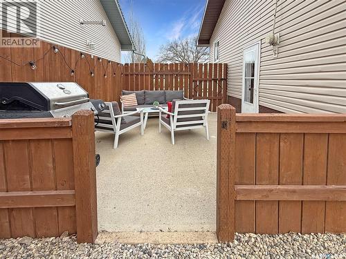 1128 Sidney Street E, Swift Current, SK - Outdoor With Exterior