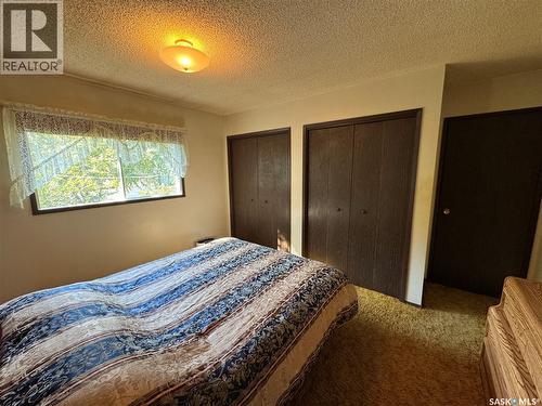 202 4Th Avenue, Landis, SK - Indoor Photo Showing Bedroom