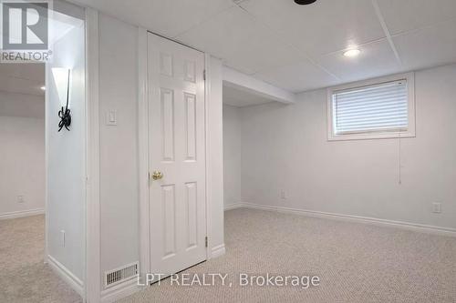 228 Pine Cove Road, Burlington, ON - Indoor