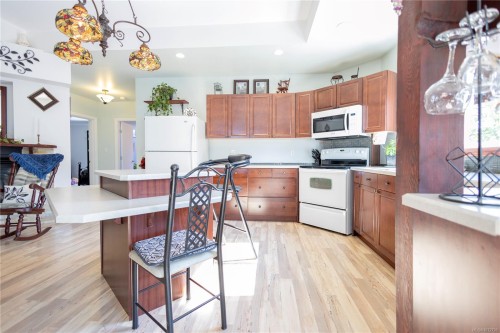 662/660 Rockingham Rd, Langford, BC 