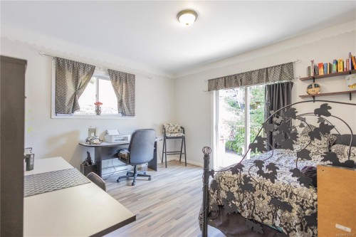 662/660 Rockingham Rd, Langford, BC 