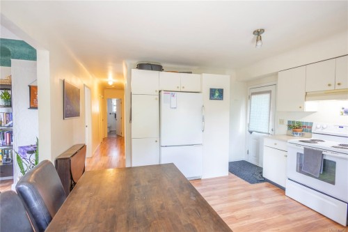 662/660 Rockingham Rd, Langford, BC 