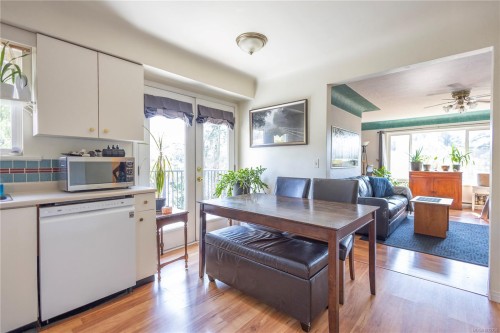 662/660 Rockingham Rd, Langford, BC 