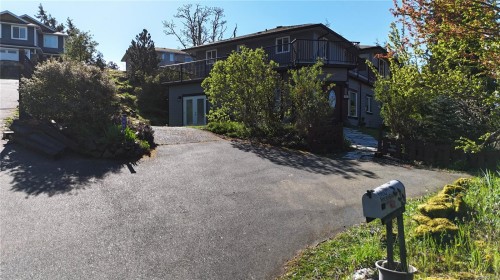 662/660 Rockingham Rd, Langford, BC 