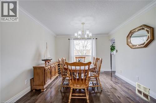 207 Stoke Drive, Kitchener, ON - Indoor Photo Showing Dining Room