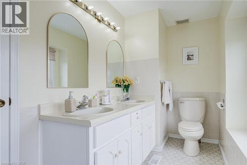207 Stoke Drive, Kitchener, ON - Indoor Photo Showing Bathroom