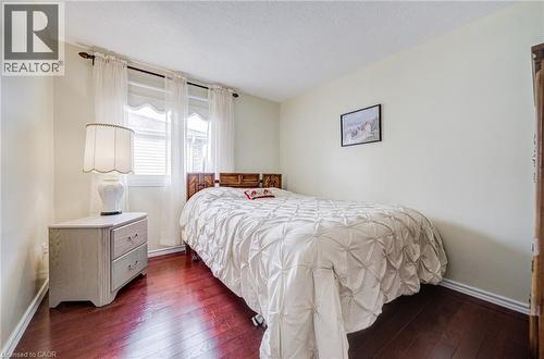 207 Stoke Drive, Kitchener, ON - Indoor Photo Showing Bedroom