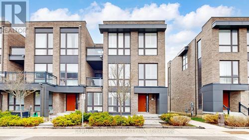 15 THORNCREST DRIVE  Vaughan, ON L4J 0K1