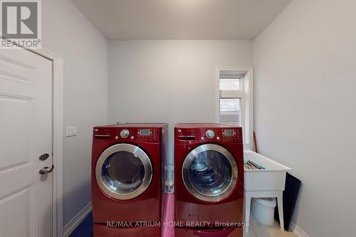 5430 Oscar Peterson Boulevard, Mississauga, ON - Indoor Photo Showing Laundry Room