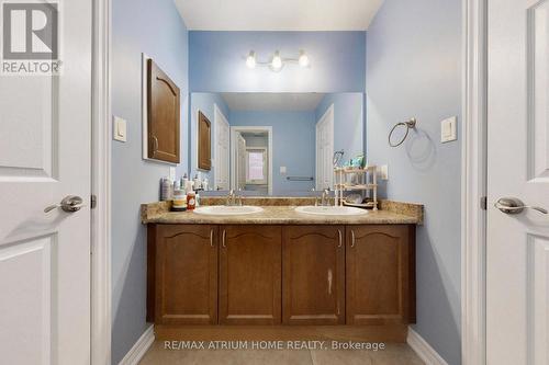 5430 Oscar Peterson Boulevard, Mississauga, ON - Indoor Photo Showing Bathroom