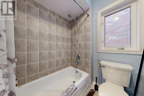 5430 Oscar Peterson Boulevard, Mississauga, ON - Indoor Photo Showing Bathroom